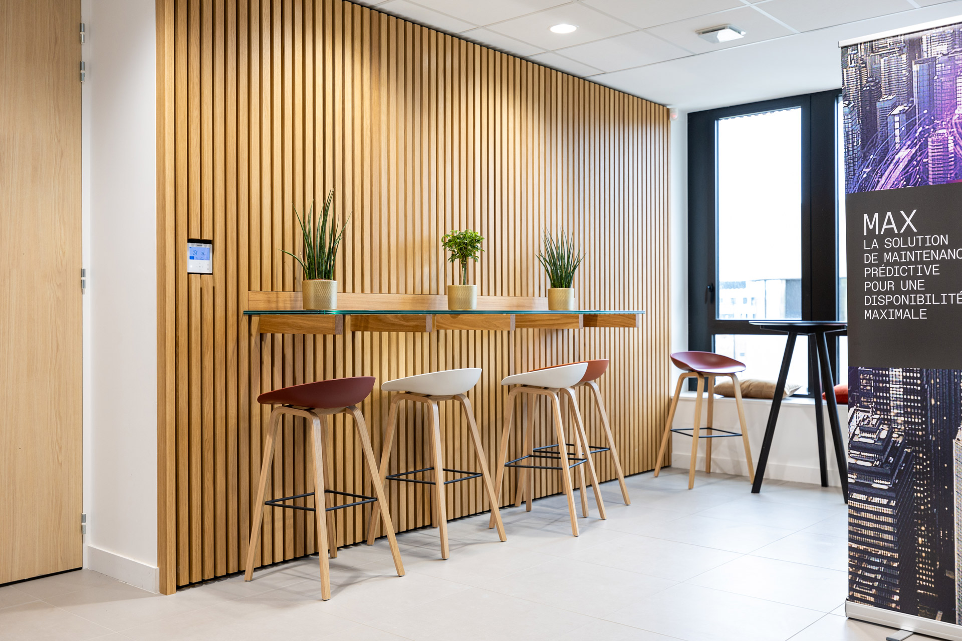 Intérieur d'un des bâtiment du carré d'Orgemont à Angers - Bureau - AVL Benoist